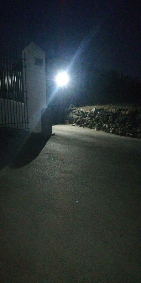 Pietramiliare Daire Trecase Dış mekan fotoğraf